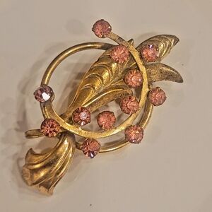 Vintage Gold Tone Brooch With Pink Stones, Mid-century Jewelry